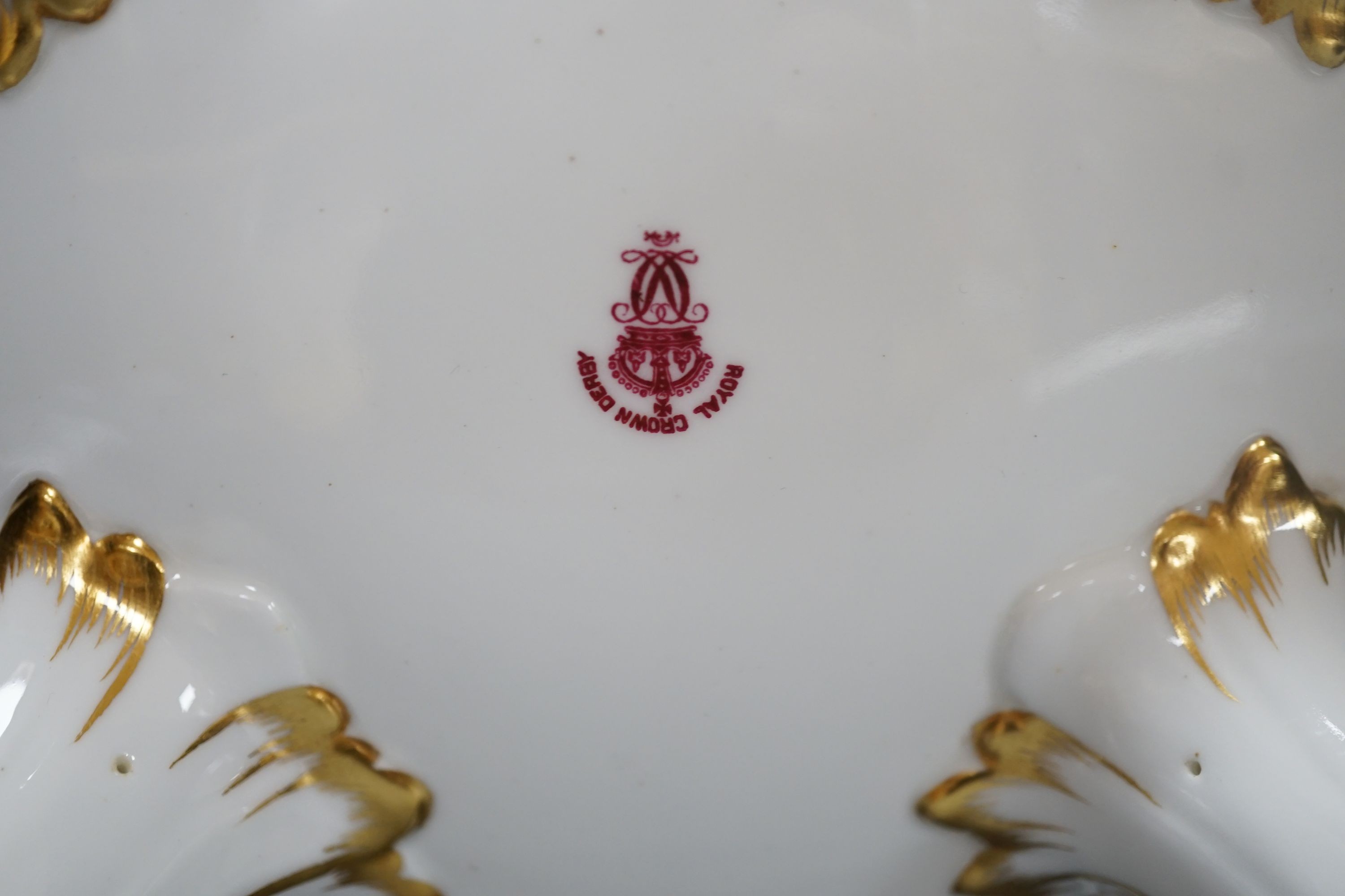 Royal Interest - A Royal Crown Derby crested serving bowl from the Royal Yacht Osborne, date code for 1891, the yacht decommissioned in 1908, diameter 28 cms.
